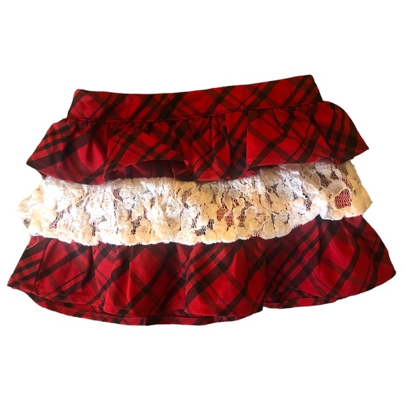 Hartstrings Red Plaid and Cream Lace Baby Skirt size 6 month - Picture 3 of 4